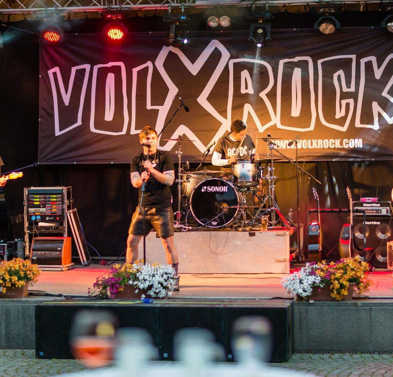 Foto für Sommerabend mit der Gruppe "Volxrock" in Schenna